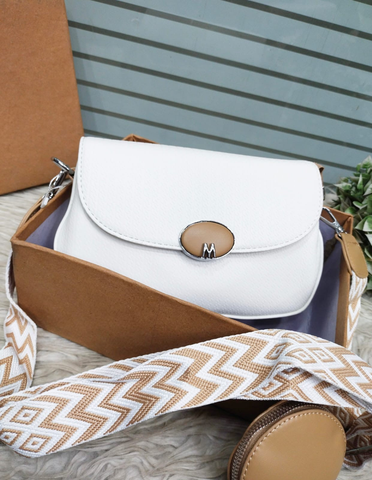 Dusk crossbody