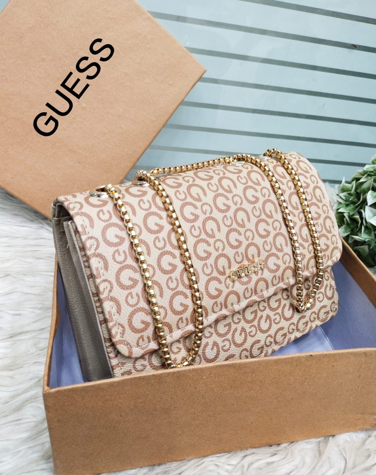 Elite Crossbody