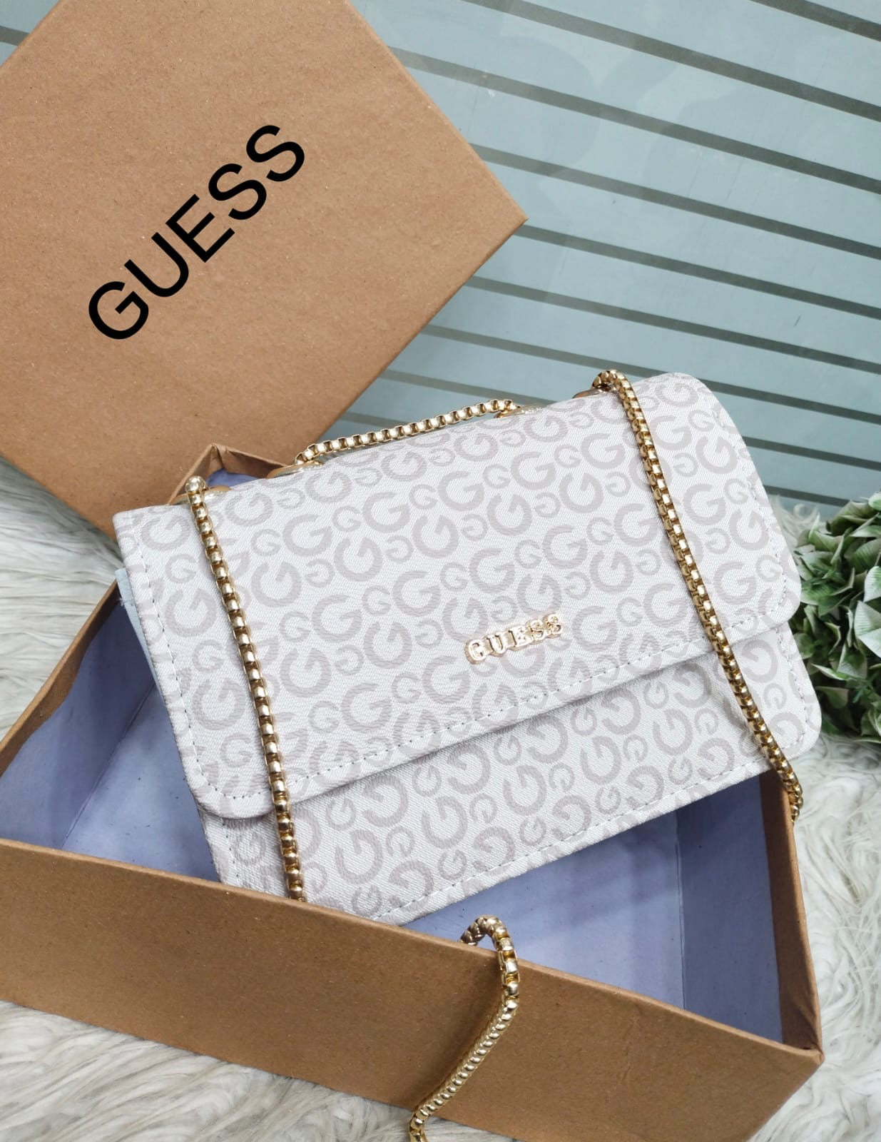 Elite Crossbody