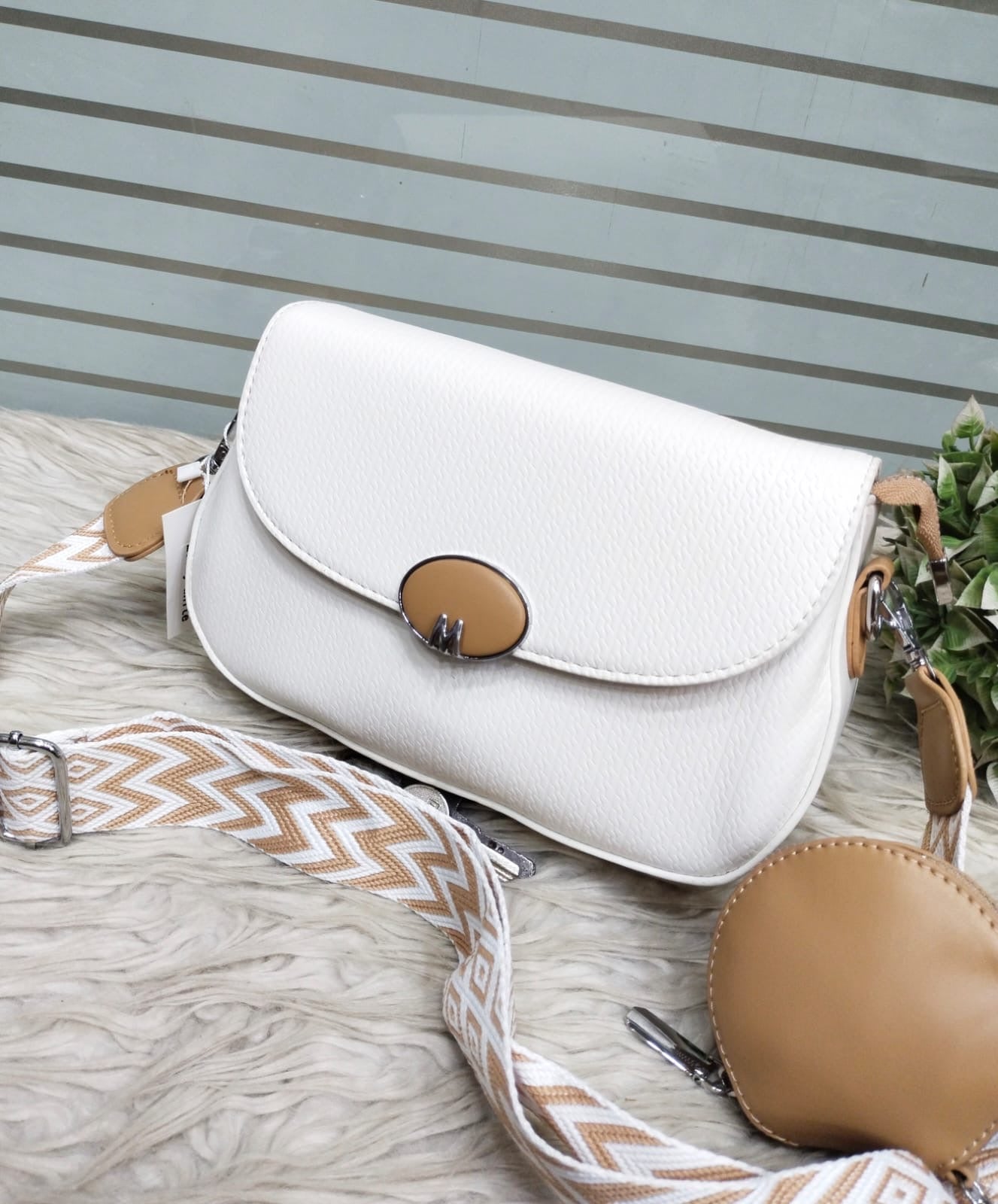 Dusk crossbody